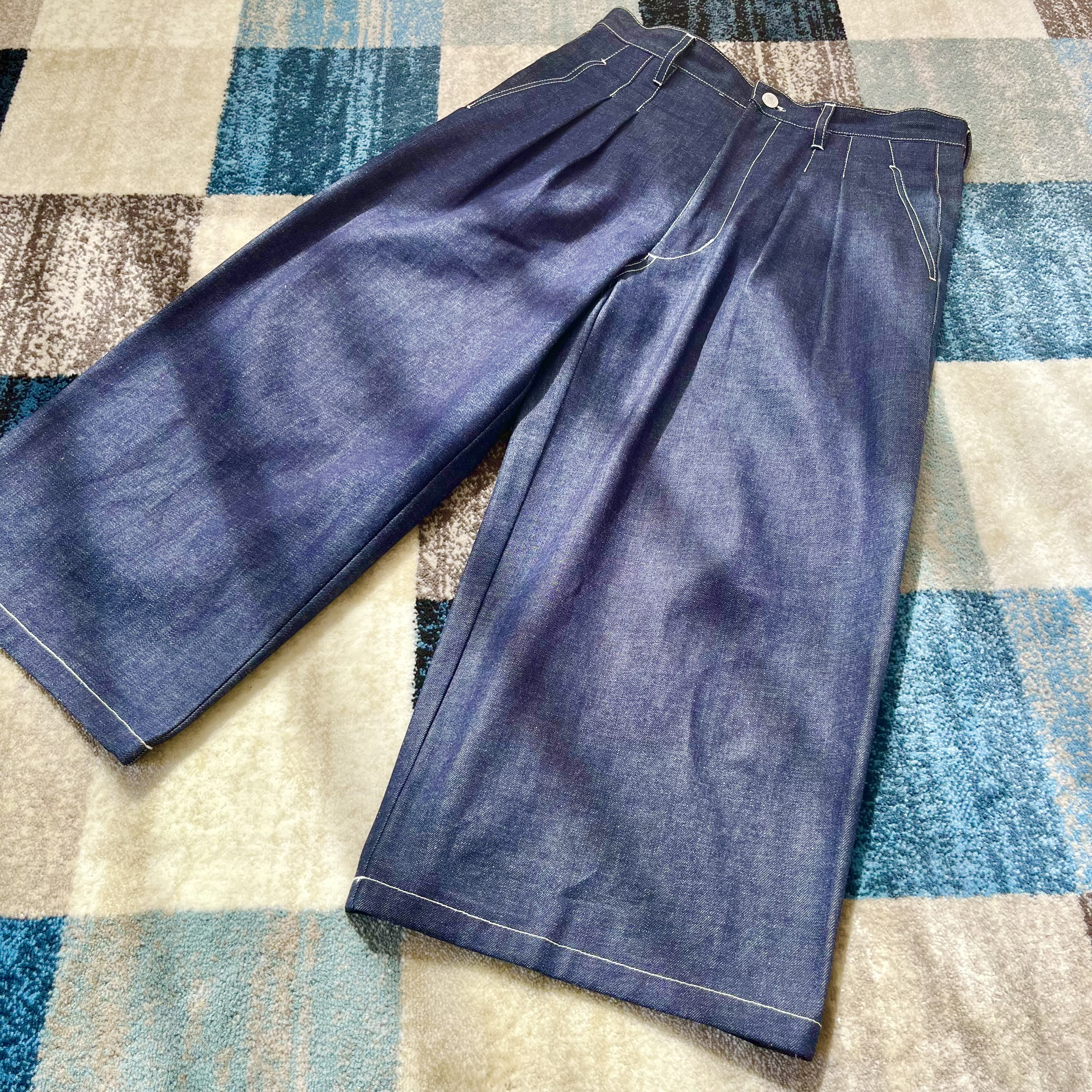 クロップドデニムパンツ 8,580円