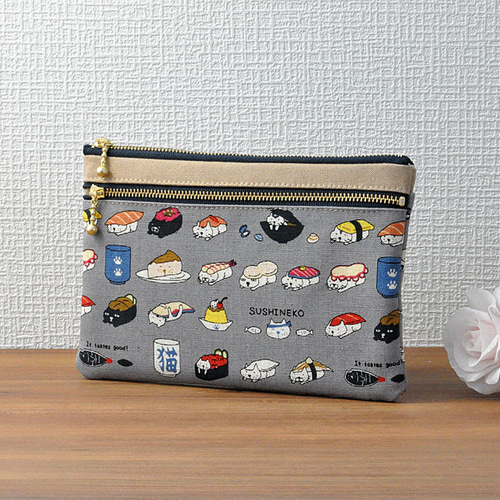 ダブルファスナー+背面ポケット付きフラットポーチ♢SUSHINEKOグレー