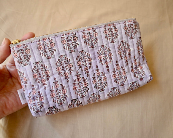 ふわもこキルティングポーチ（薄紫） ブロックプリント、インド綿