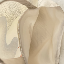 着物リメイクバッグ　蝶々の絽　トートバッグ　サブバッグ　 3枚目の画像
