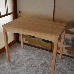 ワークテーブル、幅90cm 奥行き60cm 無垢のヒノキ　パソコン作業向き　 1枚目の画像