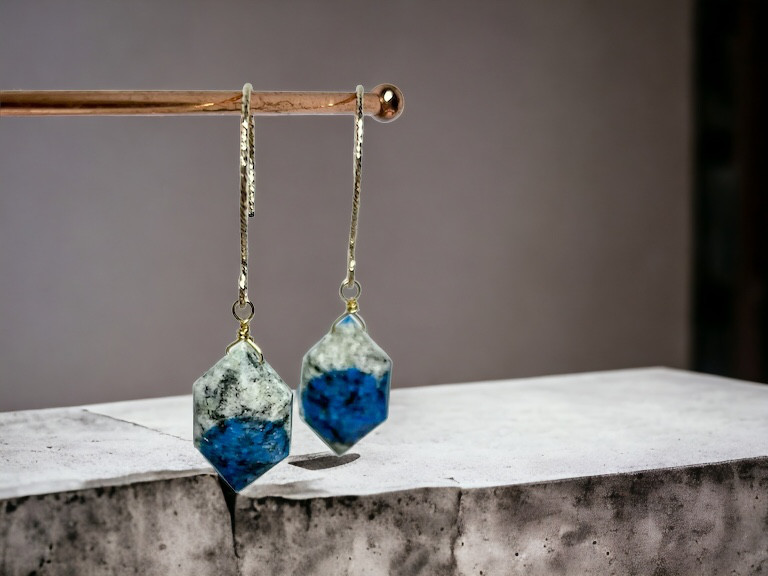 14kgf 選べる　k2ブルー　アズライトイングラナイト　ピアス