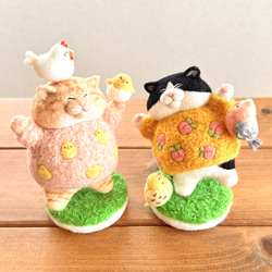 モモモなハチワレ猫さんとモモイロインコ&セキセイインコさんの置物セット 19枚目の画像