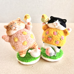 モモモなハチワレ猫さんとモモイロインコ&セキセイインコさんの置物セット 17枚目の画像