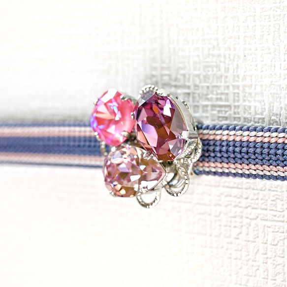 シンプルなクリスタルの帯留め　ピンクB　ピンク色　キラキラ　小さい　ミニ 2枚目の画像