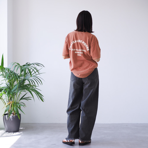 ユニセックス】くすみカラーロゴTシャツ オレンジ(半袖) Tシャツ