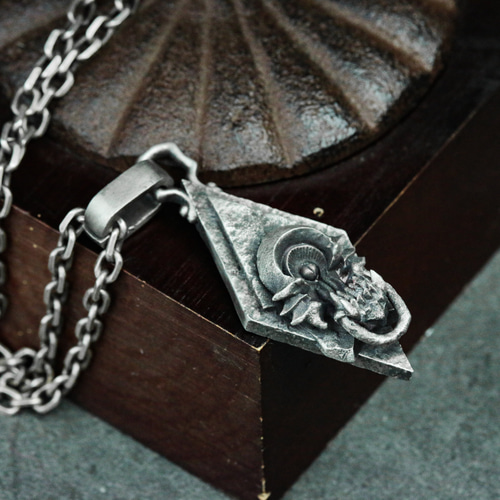SILVER 925 サイペンダント　ハンドメイド1点 地獄の門ひし形925シルバーペンダントネックレス - 地獄への門 - 星空