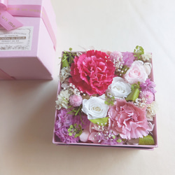 ★アロマ付き♡プリザ薔薇入り「Box Arrangement -rose-」mini・ピンク系 2枚目の画像