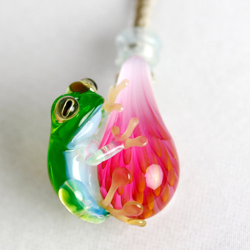 Frog（カエル）ファナネックレス529 ネックレス・ペンダント mahao