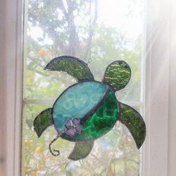 ハッピーモチーフ ステンドグラス ウミガメ(Honu)のサン
