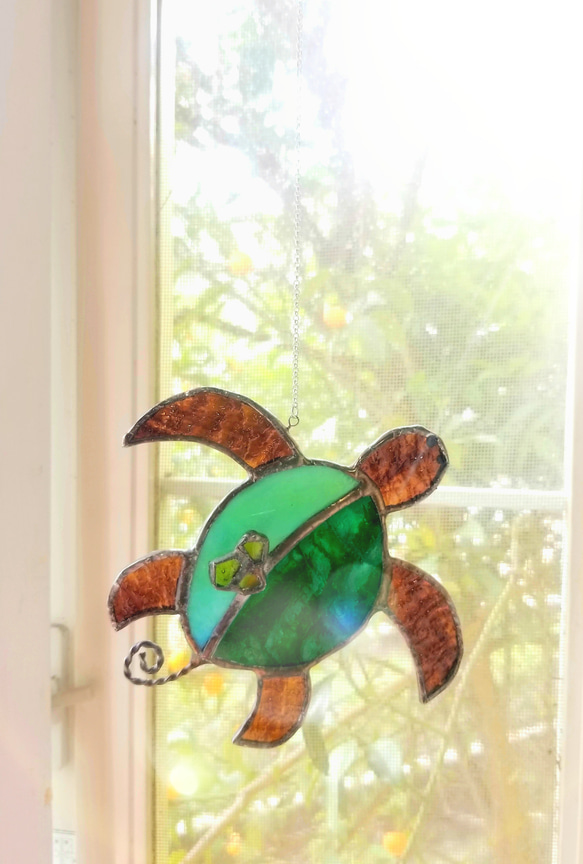 ハッピーモチーフ ステンドグラス ウミガメ(Honu)のサン