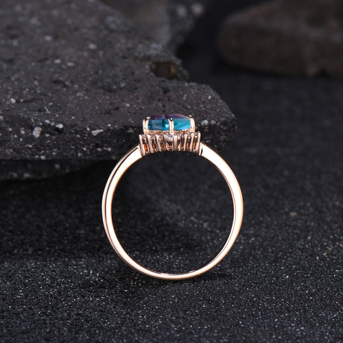 ミニマリスト 6 月の誕生石アレキサンドライト リング カラーチェンジ