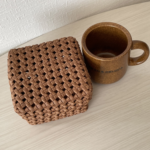 石畳編みの蓋付きかご クラフトバンド シンプル 可愛い 収納