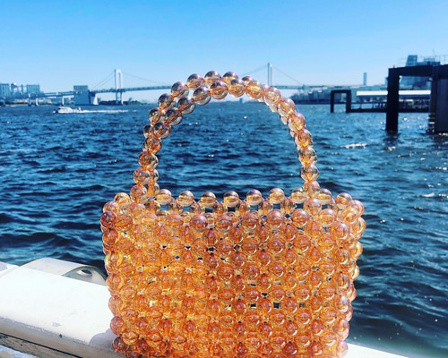 ✨大特価✨✜【絶品】高級品　ビーズバック　お値段半額以下　タグ付き 79916461bfb43b10aff71c2d055201