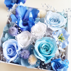 ★アロマ付き♡プリザ薔薇入り「Box Arrangement -rose-」mini・ブルー系 4枚目の画像
