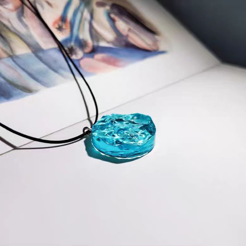 ハンドメイド 海の波 ネックレス ペンダント 手作り 鯨 レジン