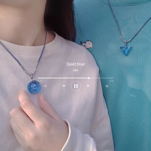 レジン　ハンドメイド　ネックレス　ペンダント ハンドメイド 海の波 ネックレス ペンダント 手作り レジンアート 誕生