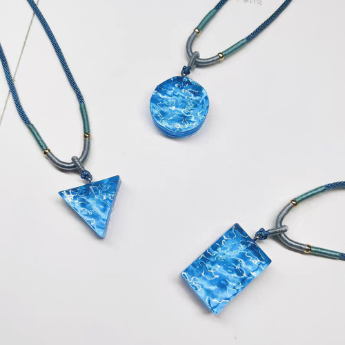 【1376】レジン　ネックレス　ペンダント　ハンドメイド 1376】レジン ネックレス ペンダント ハンドメイド ウッドレジン