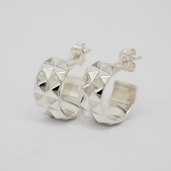 スタッズフープピアス 2個(ペア)/ studz hoop earrings 1pair スタッズフープピアス 2個(ペア)/ studz hoop earrings 1pair
