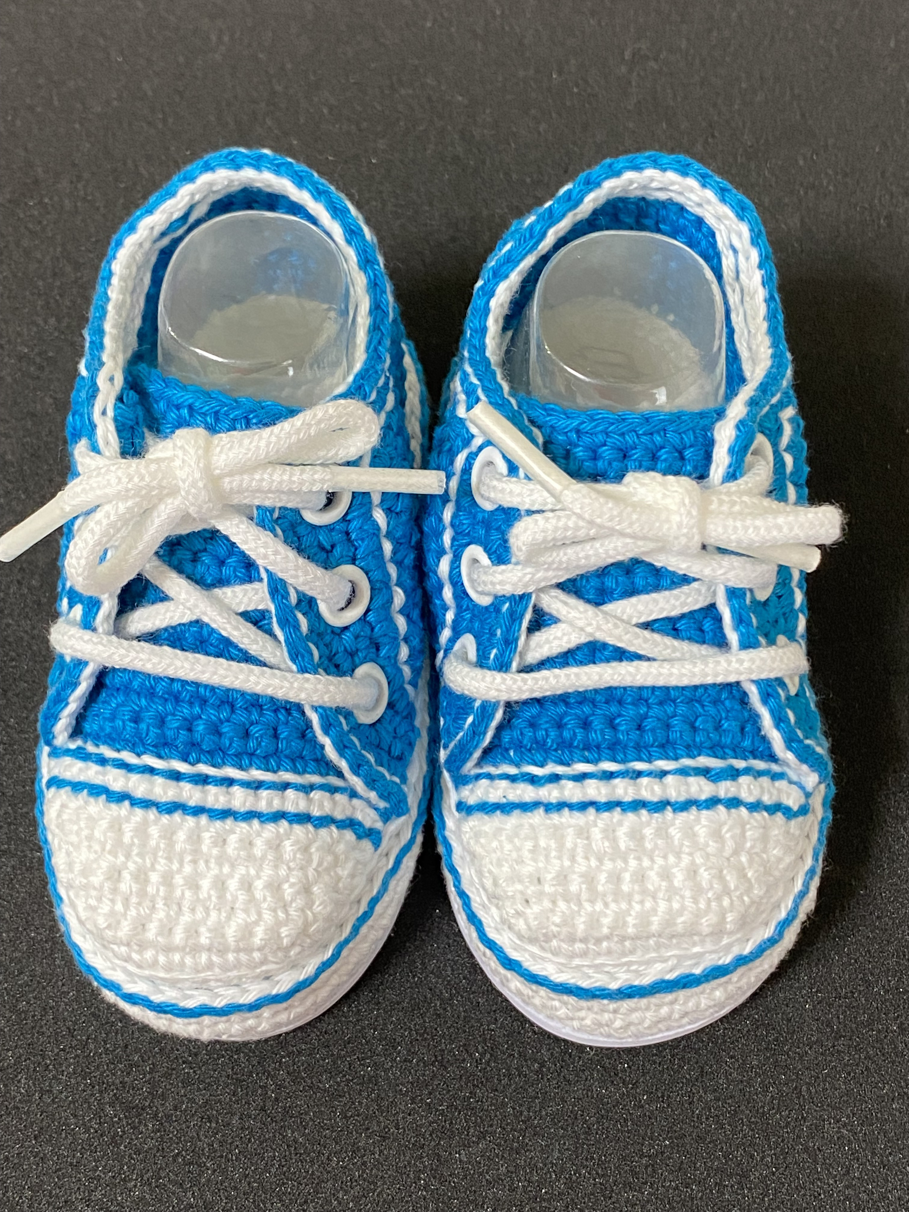 コットン糸のベビー靴