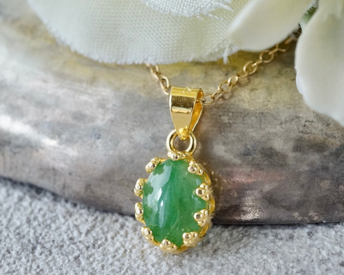 5月誕生石 翡翠（ヒスイ・ジェード）ペンダントトップ 18kgp