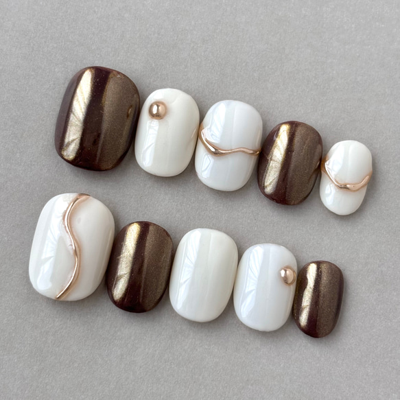 ニュアンスネイル ネイルチップ ミラーネイル金色ゴールド 茶色  