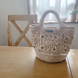 花モチーフつなぎの麻紐かごバッグ 5枚目の画像