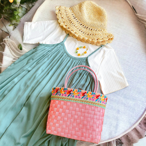 大人のカゴバッグ【インド刺繍×PPバンド】コーラル かごバッグ カゴと