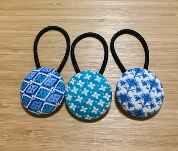 大きいサイズの北欧風⭐︎花柄⭐︎くるみボタンヘアゴム ヘアゴム