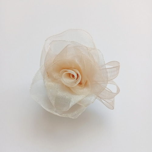 オーガンジーフラワー♡確認用です ラッピング無料☆華やかオーガンジーリボンの薔薇 1輪 2wayコサージュ