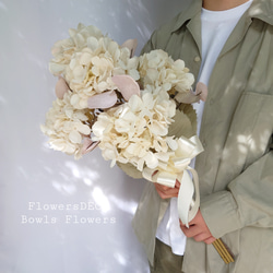 6月の誕生花 紫陽花のシンプルクラッチブーケ【Antique Bouquet】アーティシャルフラワー 2枚目の画像