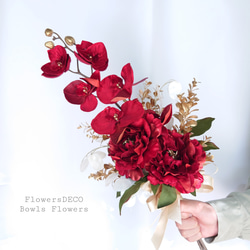 季節花 芍薬と胡蝶蘭のクラッチブーケ【Bouquet】アーティシャルフラワー 1枚目の画像