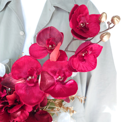 季節花 芍薬と胡蝶蘭のクラッチブーケ【Bouquet】アーティシャルフラワー 7枚目の画像