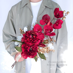 季節花 芍薬と胡蝶蘭のクラッチブーケ【Bouquet】アーティシャルフラワー 2枚目の画像