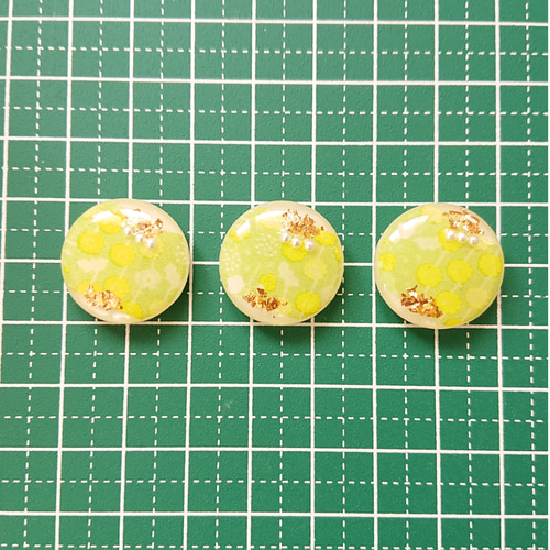 たんぽぽのボタン☆6個 s51 タンポポ/花/綿毛/ボタン/カボション 