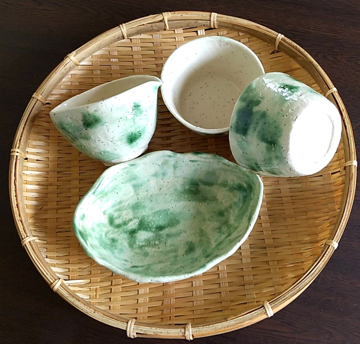《夏の福袋4点セット》陶の蕎麦猪口(酒器)セット【淡い緑のふんわりシリーズ】