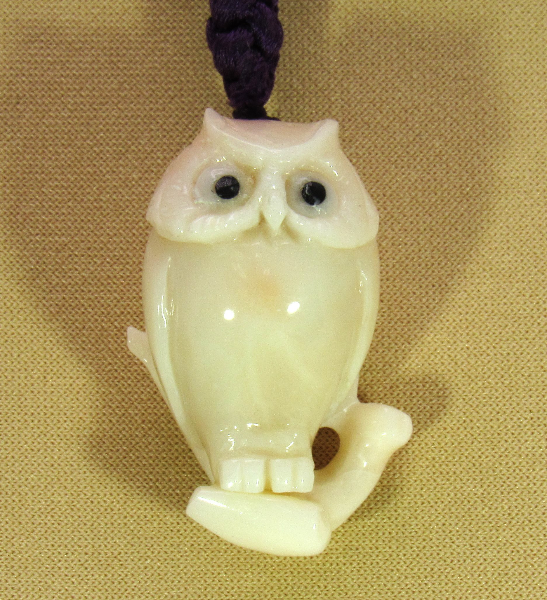 宝石珊瑚　さんご　根付・ストラップ　アクセサリー・ジュエリ－　 IMG-1111