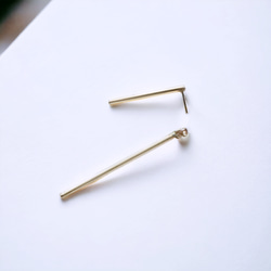 【片耳ピアス/真鍮製】「fit stick」真鍮ピアス　ジェンダーレス　ピアス 4枚目の画像