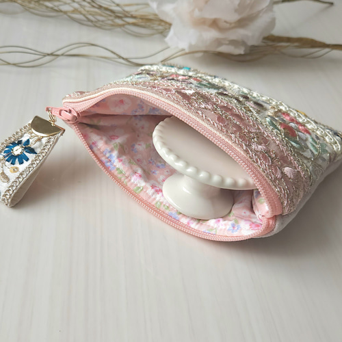 チャーム付き♫インド刺繍リボン ポーチ ヌビ プレゼント 母の日