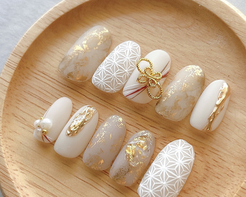 淡色和装ネイルチップ　ホワイトゴールド花柄ネイルチップ 10個セット 8556910d4551874532e6c6e758a4c0