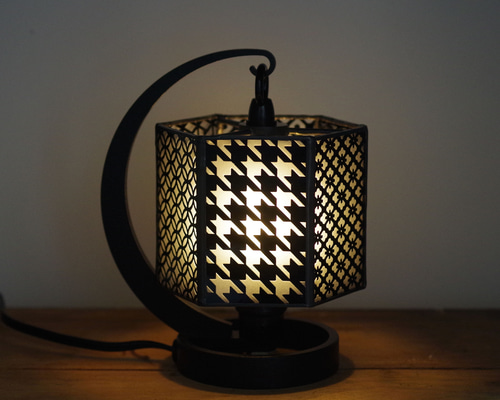 95e4cf5a5d8d9b35e8fb07ecf3070b