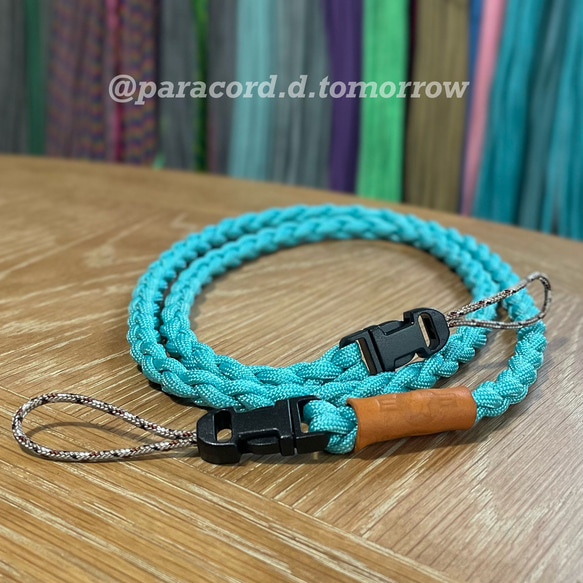 パラコード　カメラネックストラップ　 1枚目の画像