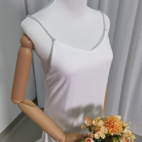 送料無料！パーティードレス キャミソール ビーズ オフホワイト 色直し  