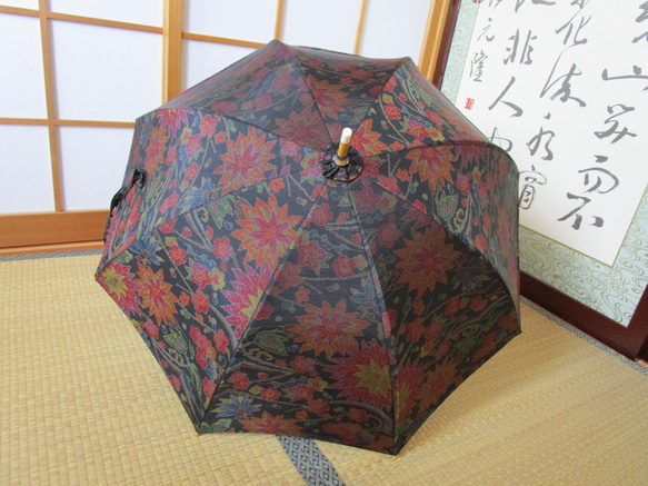 大島紬の着物から日傘（傘袋付き） 9枚目の画像