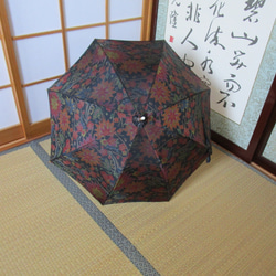 大島紬の着物から日傘（傘袋付き） 1枚目の画像
