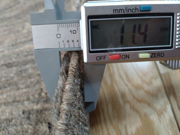 夏涼冬暖的天然地毯 Gazenilla 帽 灰色未染色羊毛 198x141 厘米 第13張的照片