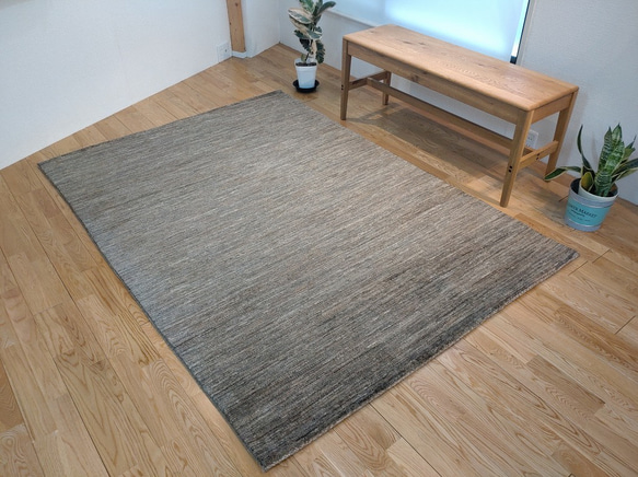 夏涼冬暖的天然地毯 Gazenilla 帽 灰色未染色羊毛 198x141 厘米 第3張的照片