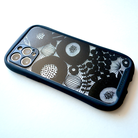 noir iphoneクリアグリップケース 4枚目の画像