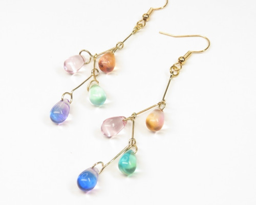 【SALE】チェコビーズ ピアス 4点選んで1,000円 SALE】チェコビーズ ピアス 4点選んで1,000円 ピアス チェコガラス