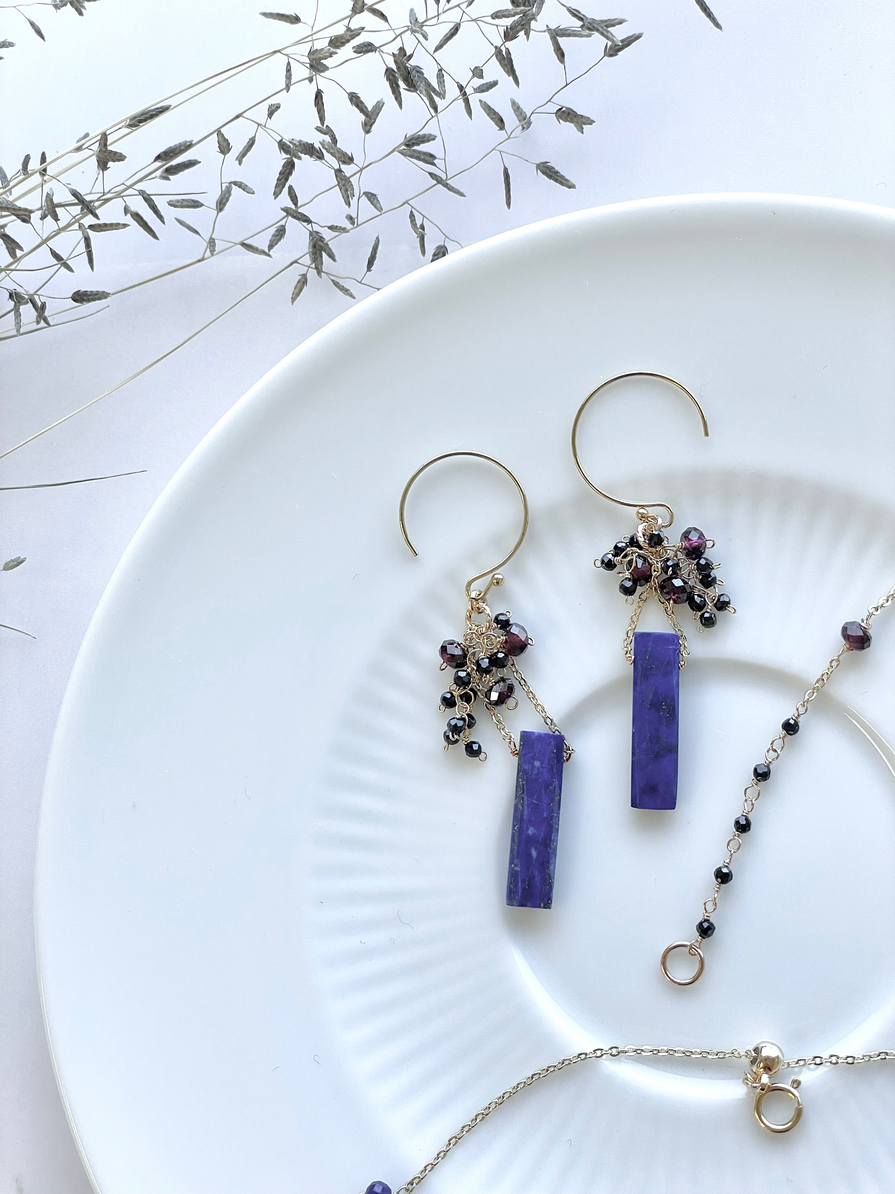 ピアス　ブルー　青　ラピスラズリ　12月誕生石　天然石　14kgf ギフト　クリスマス